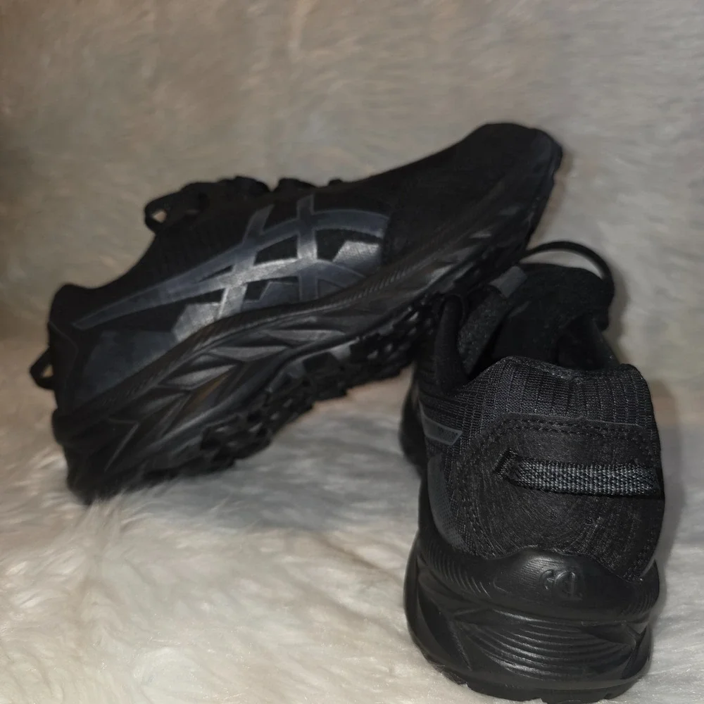 Trail Running Shoes ASICS Gel-Venture 10 Wide Black Graphite Women 9.5 1012B761